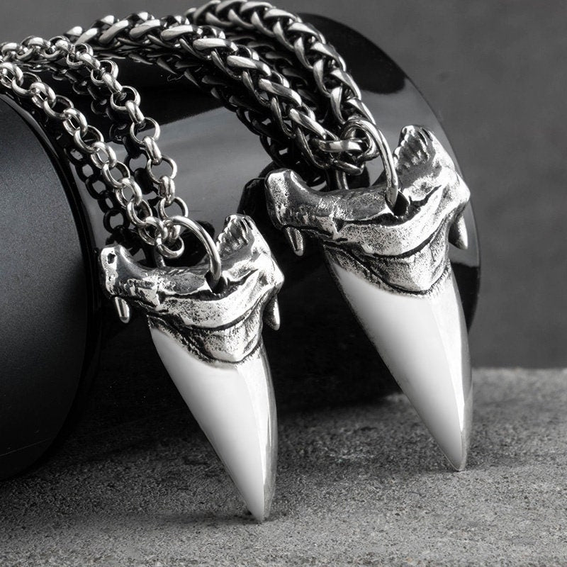 Shark tooth S925 Silver pendant necklace