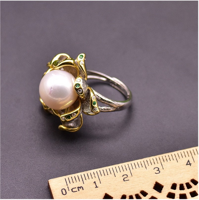 925 Sterling Silver Flower Ring with large Natural Fresh Water Pearl - DMC Collection