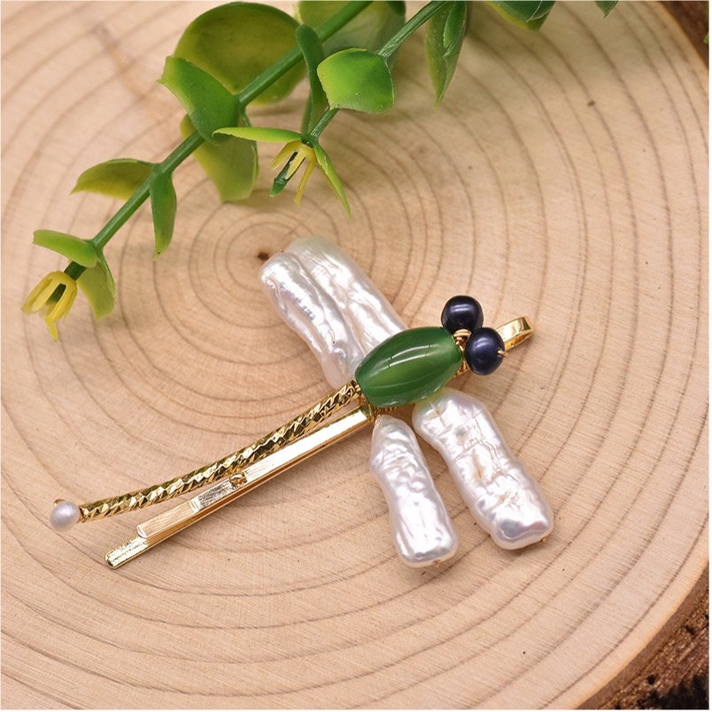 Dragonfly Hairpin with Pure Natural Fresh Water Pearl and Jade with 18K Gold Plated pin