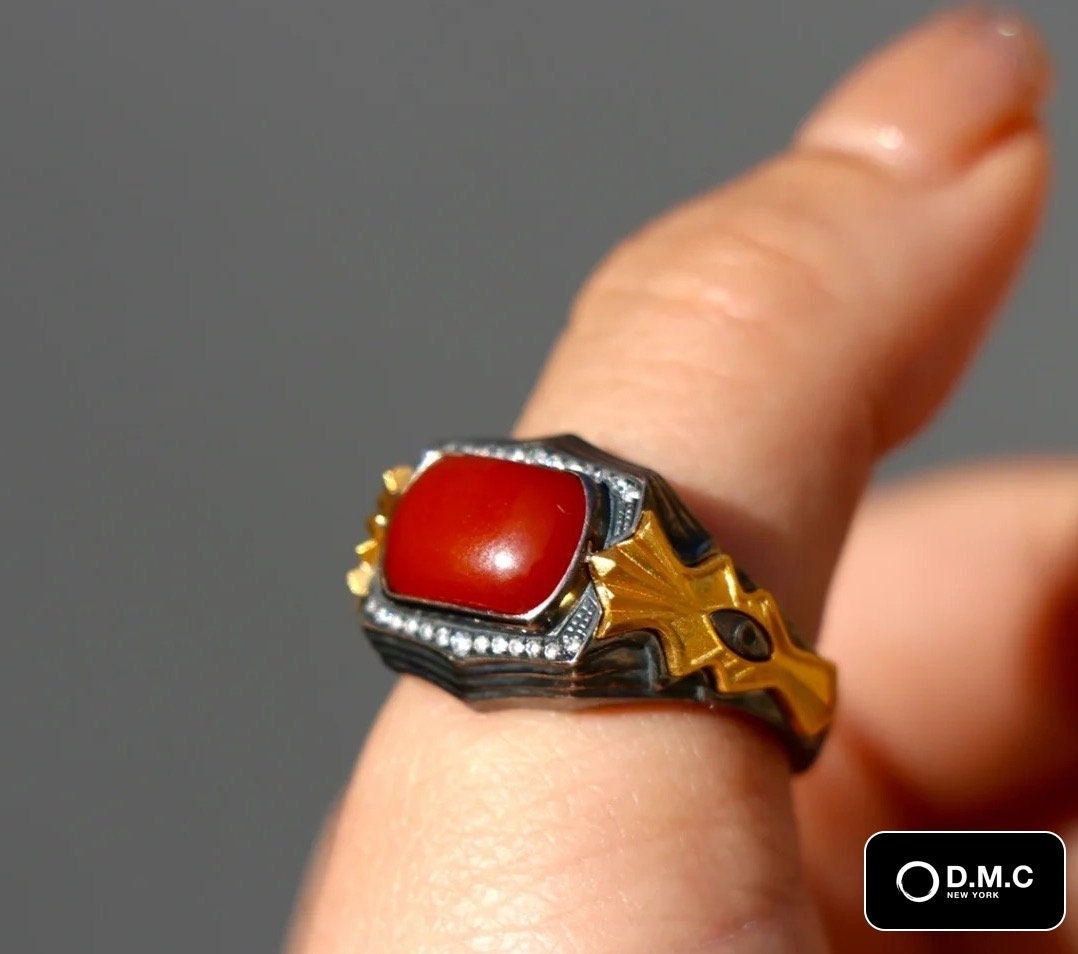 Royal Engagement Ring with 18K Gold Red Southern Agate and Black Diamonds