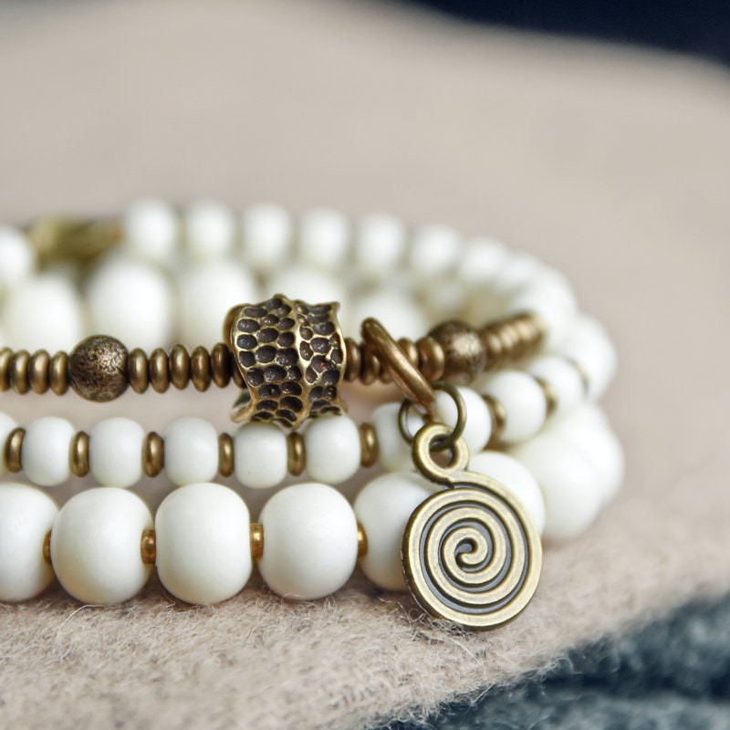 Genuine Tibetan Deer Bone Multilayer Bracelet Set with Retro Hammered Brass