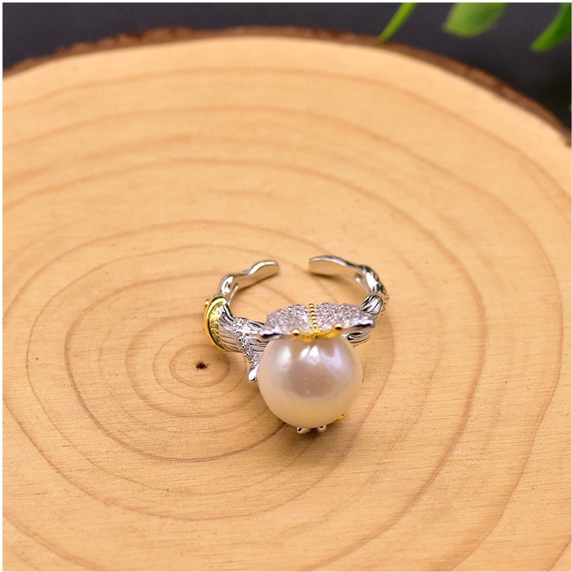 Natural Fresh Water White Pearls Butterfly Ring made with 925 Sterling Silver 18K Gold